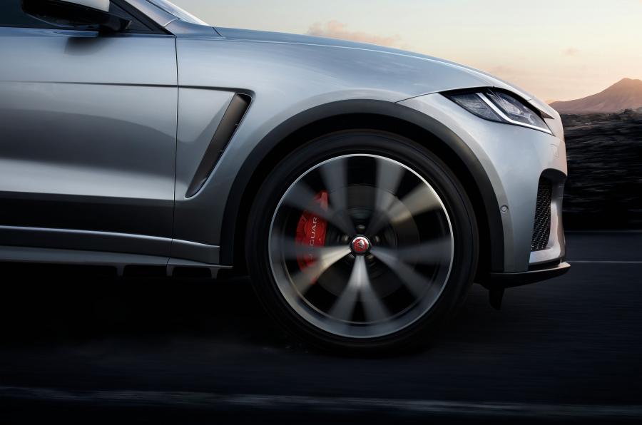 Детали экстерьера Jaguar F-Pace SVR 2018 года  (WW) (фото 18 из 115)